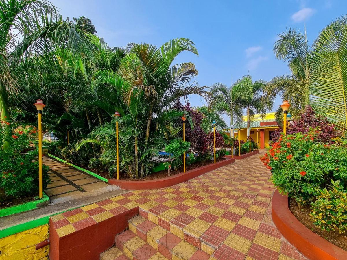 Natures Dreamland Holiday Homes, Igatpuri Exteriör bild