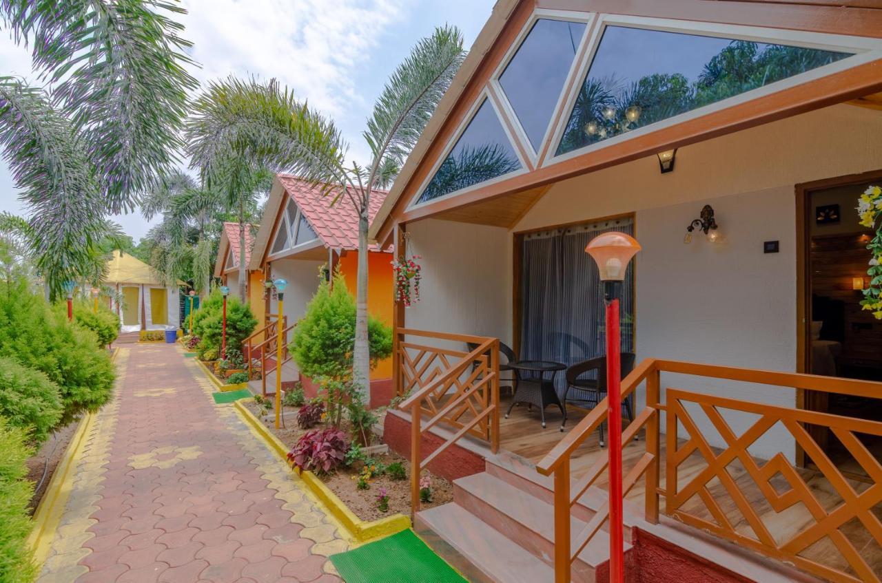 Natures Dreamland Holiday Homes, Igatpuri Exteriör bild